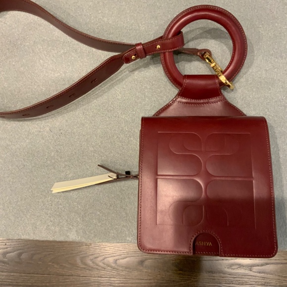 ASHYA cross body handbag - Picture 2 of 7